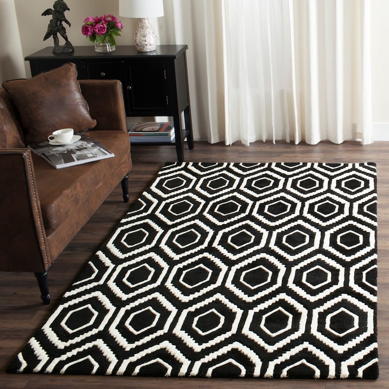 SAFAVIEH Handmade Chatham Altrud Moroccan Modern Wool Rug - 3' x 5' - Black/Ivory