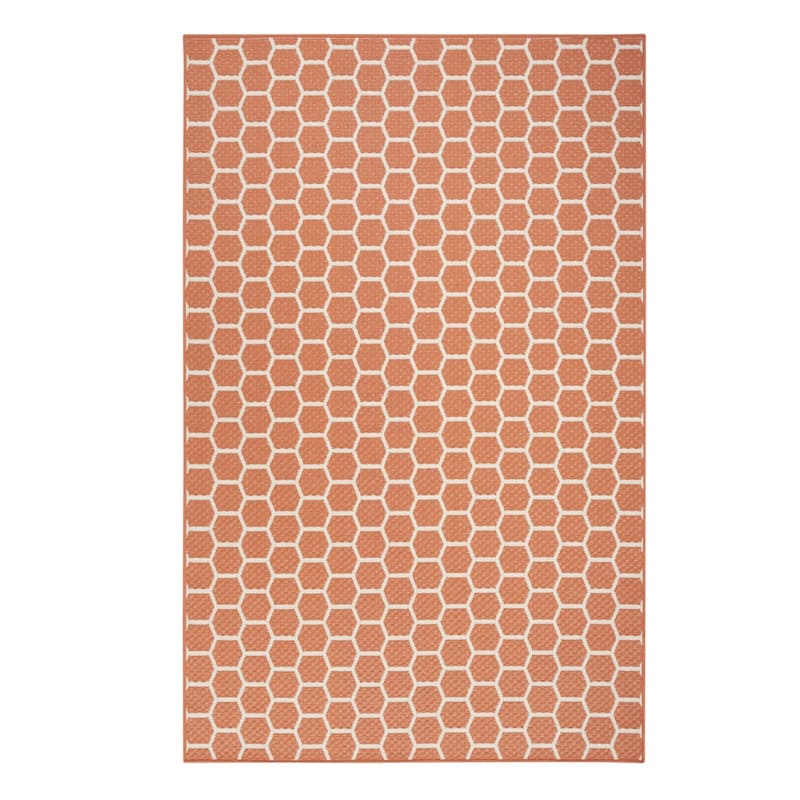 HomeRoots Geometric Modern Rectangle Outdoor Rug - 6' X 9'