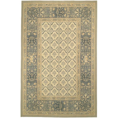 SAFAVIEH Hand-Knotted French Aubusson Giselind Ivory Traditional Wool Rug