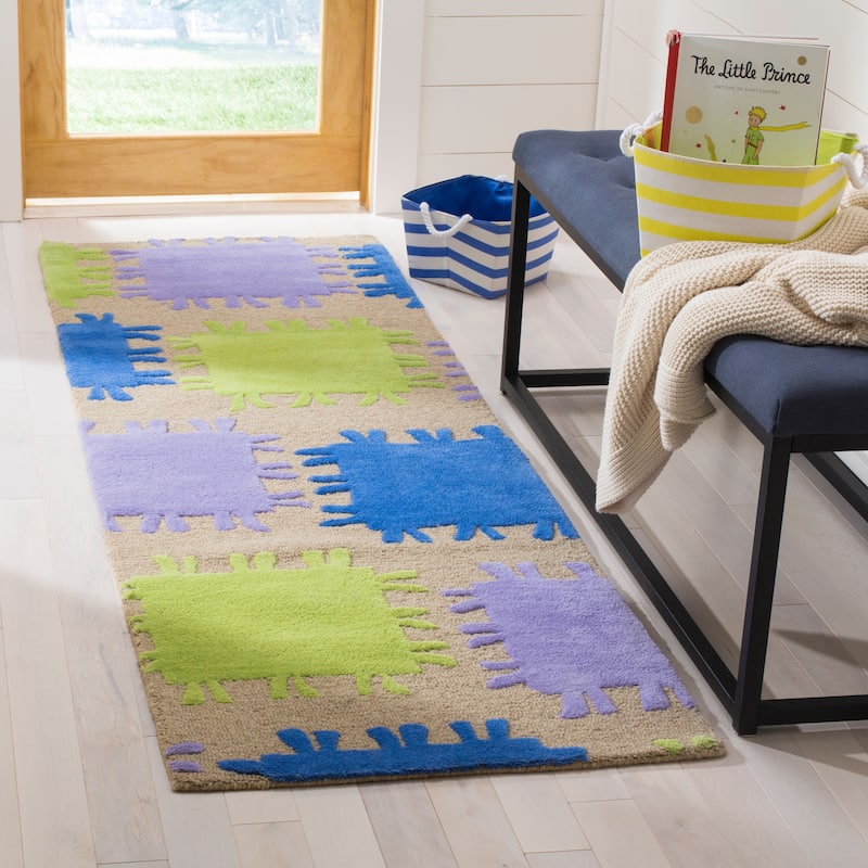 SAFAVIEH Handmade Children's Patches Sydnee Beige New Zealand Wool Rug - 2'3" x 7' Runner - Beige/Multi