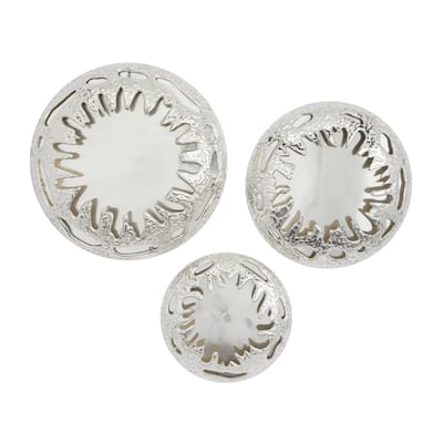 Aluminum Metal Sunburst Home Wall Decor with Textured Pattern - Set of 3 Silver - Roche River Decor