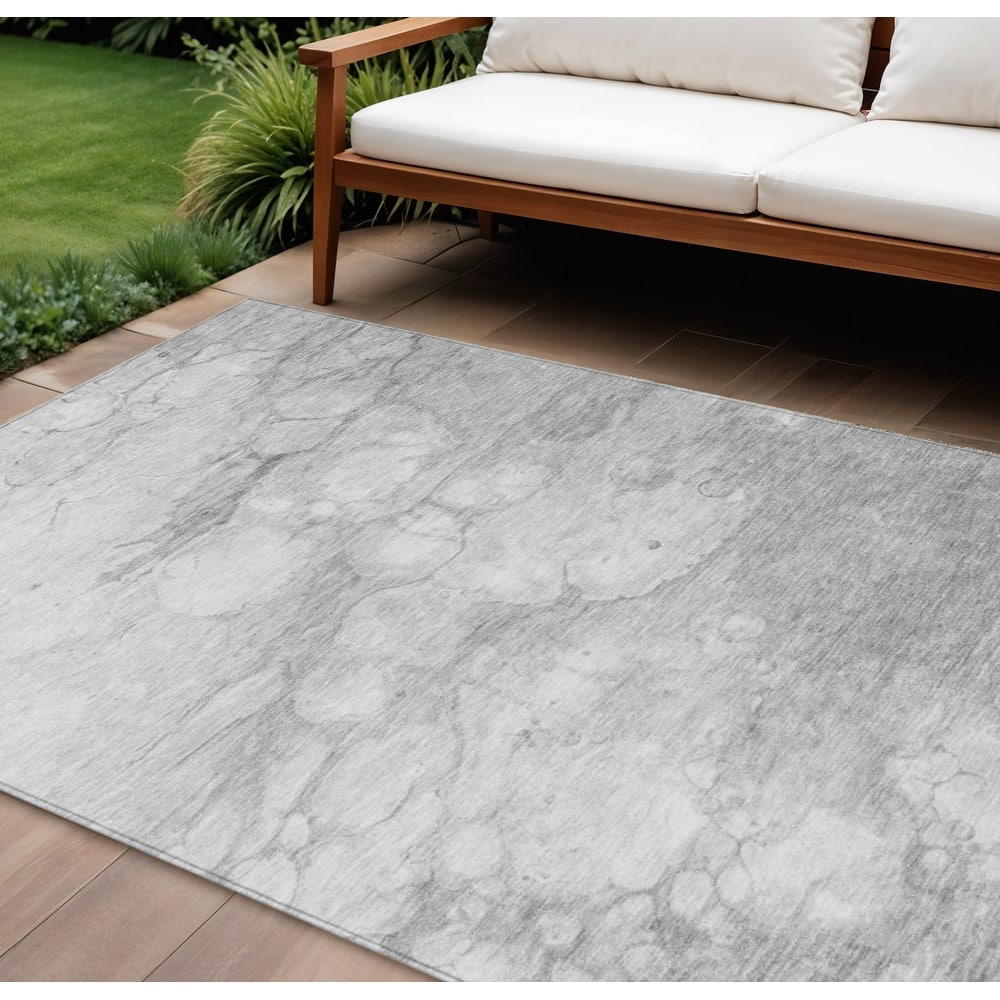 HomeRoots Abstract Transitional Rectangle Outdoor Rug