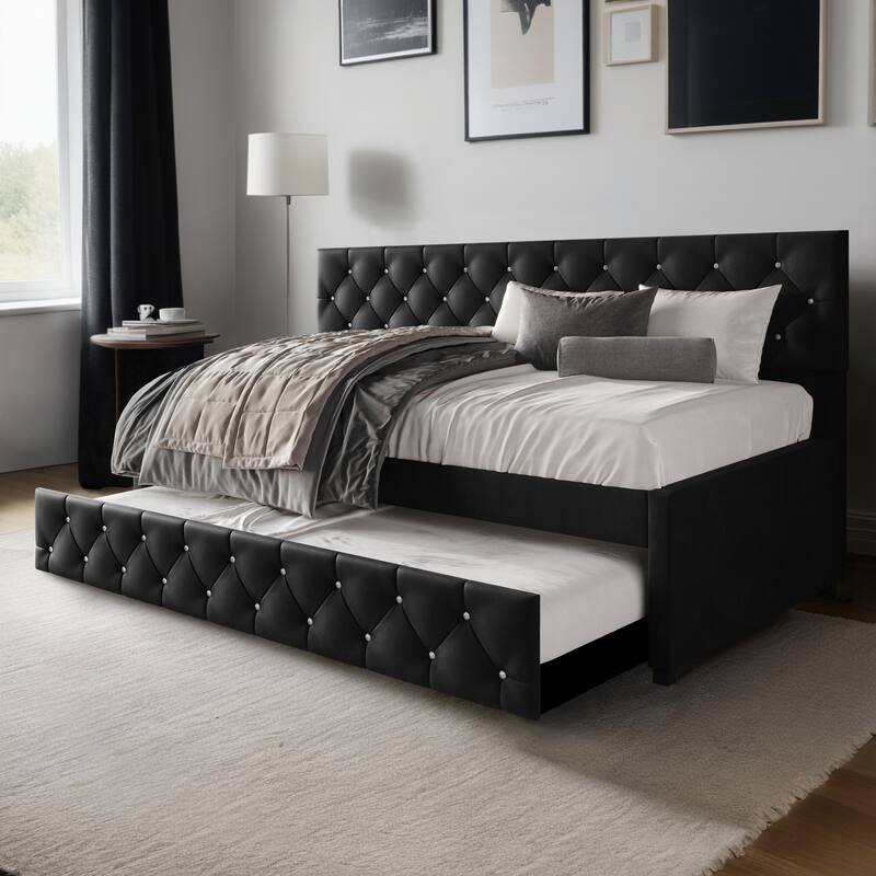 Clayfell Darcey Luxurious Velvet Upholstered Daybed