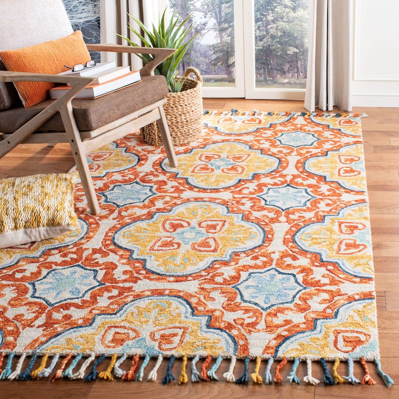 SAFAVIEH Handmade Aspen Misao Boho Tassel Wool Rug - 4' x 6' - Beige/Rust