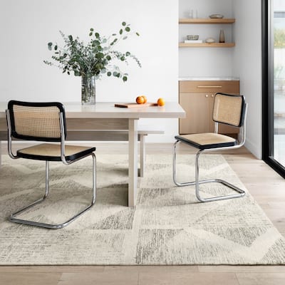 Alexander Home Aubrey Geometric 100% Wool Area Rug