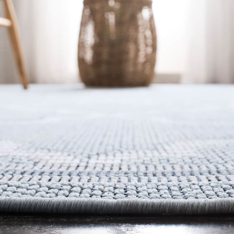 SAFAVIEH Bermuda Washable Edelt Indoor/ Outdoor Waterproof Rug