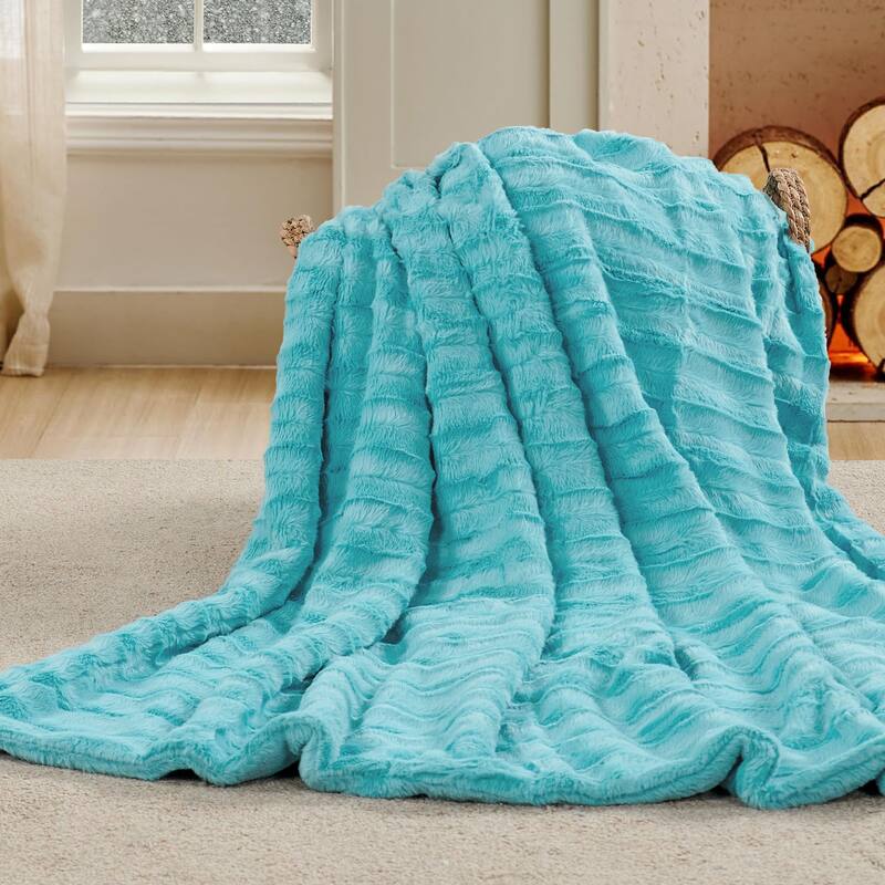 Oversized Derby Double Sided Fauxfur Throw