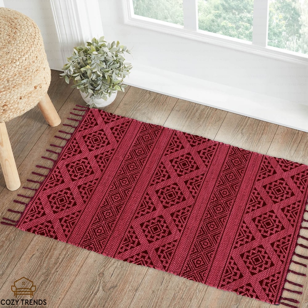 Authentic Hand-Woven Indian Cotton Rug 24''x36'' - Washable, Reversible, and Timelessly Stylish - 2'x3'