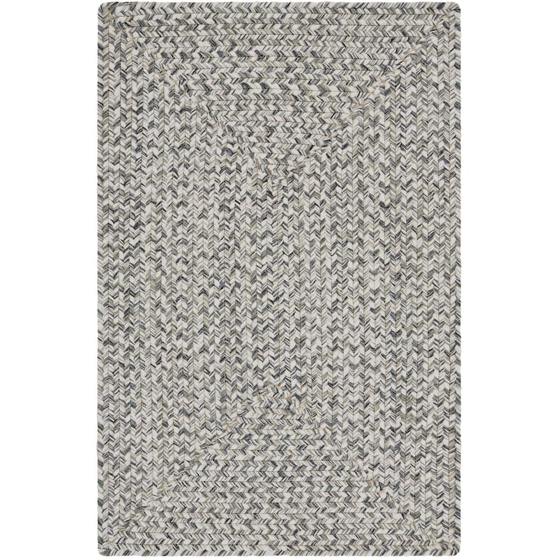 Livabliss Sharrah Indoor/ Outdoor Solid Braided Area Rug