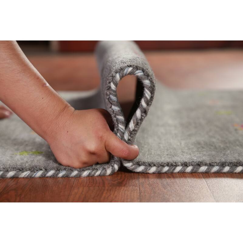 Hand Knotted Oriental 100% Wool Carpet Tribal Animal Pictorial Greys & Charcoal Gabbeh Area Rug - 4' 11'' X 3' 0''