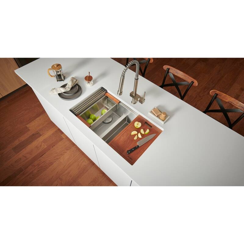 Ruvati 33-inch Workstation Ledge 50/50 Double Bowl Undermount 16 Gauge Stainless Steel Kitchen Sink - RVH8351 - 33" x 19"
