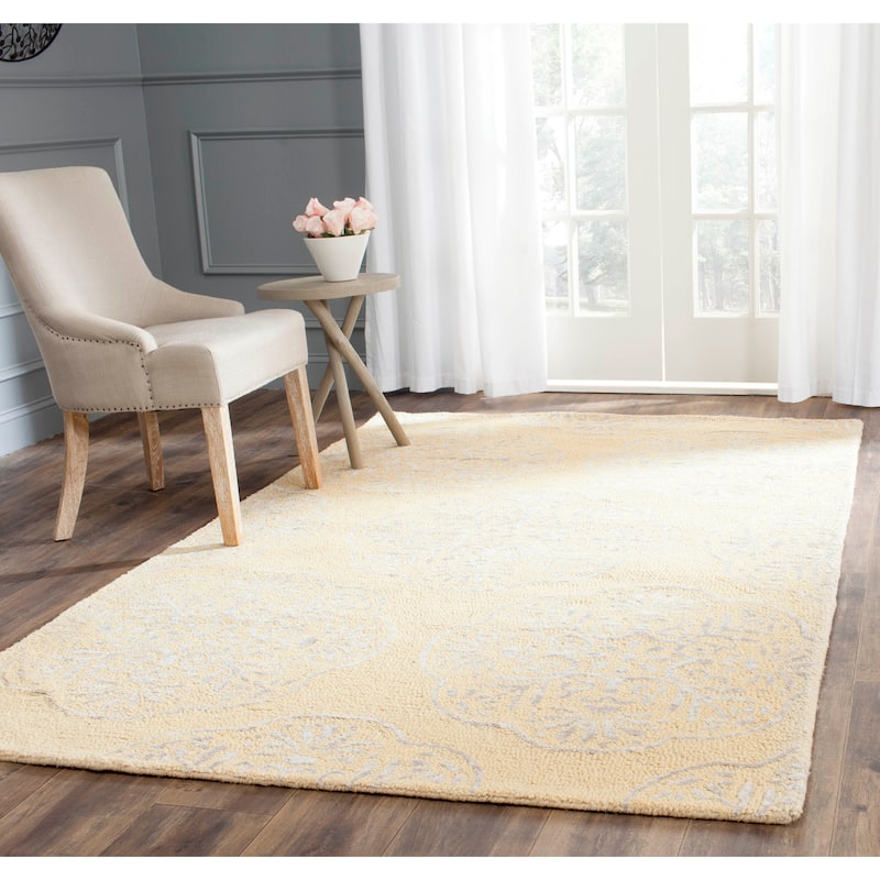 SAFAVIEH Handmade Bella Abygaelle Modern Floral Wool Rug - 5' x 8' - Beige/Silver