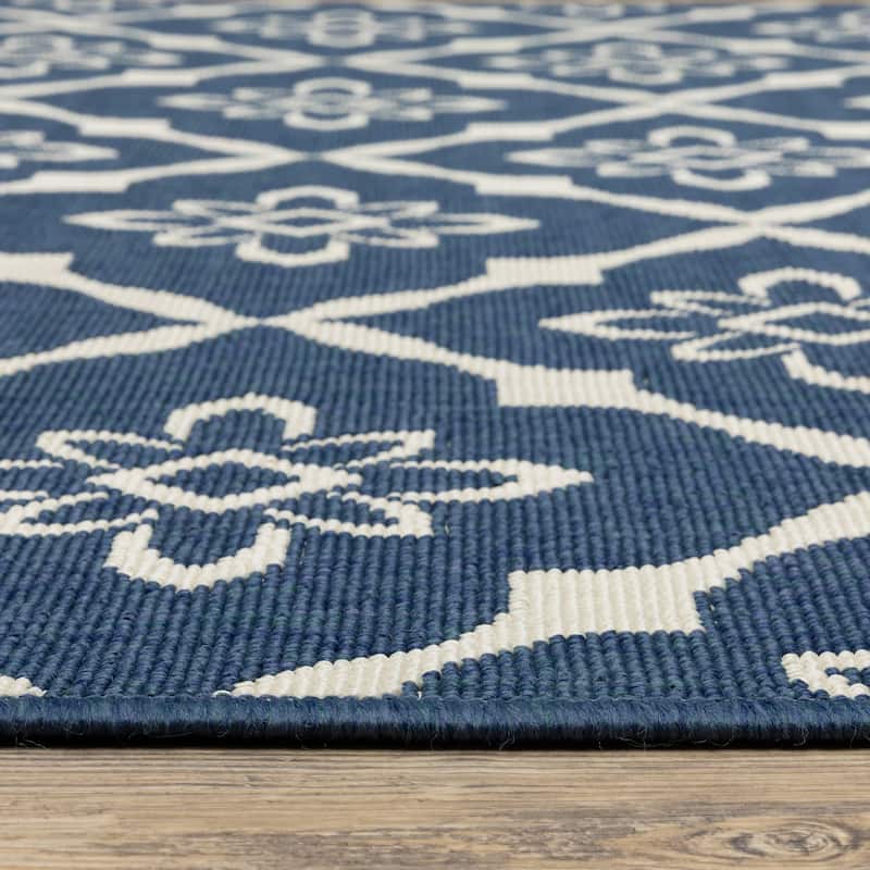 Style Haven Martinique Floral Lattice Indoor Outdoor Navy/Off-White Area Rug