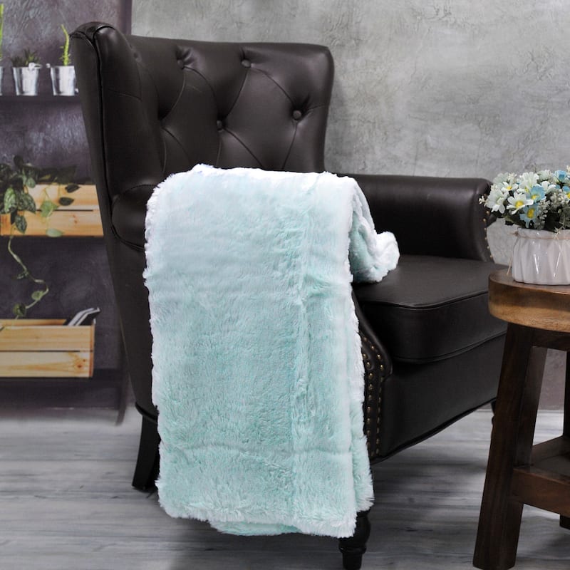 Belardo FauxFur Throw