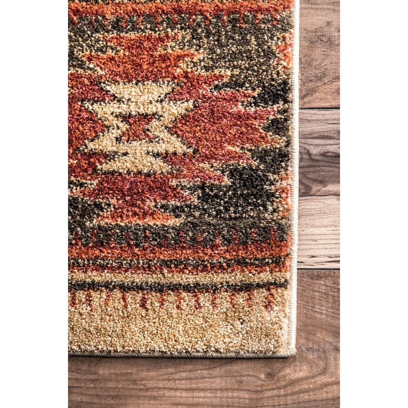 Nuloom Margene Tribal Diamond Area Rug