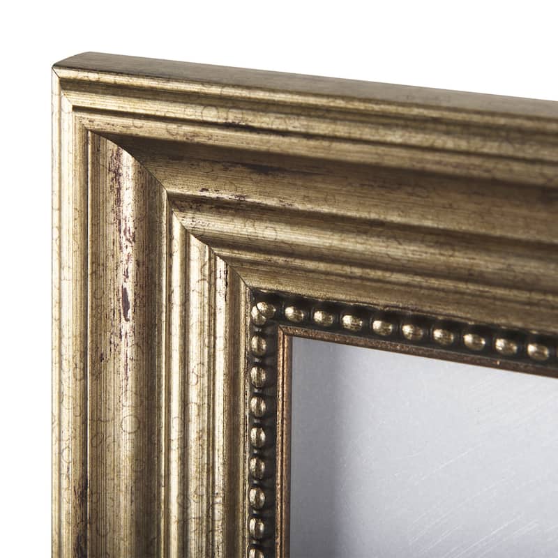 Menu I (M) Framed Art Print