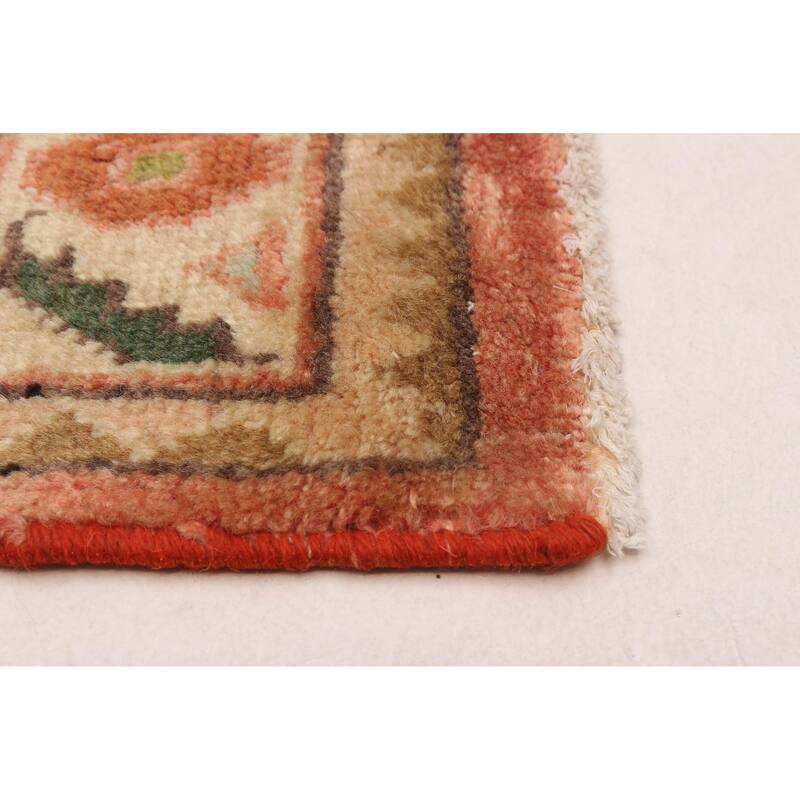 ECARPETGALLERY Hand-knotted Melis Copper Wool Rug - 3'2 x 6'9