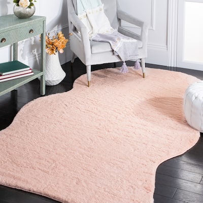 SAFAVIEH Faux Sheep Skin Hariklia 2.4-inch Thick Rug