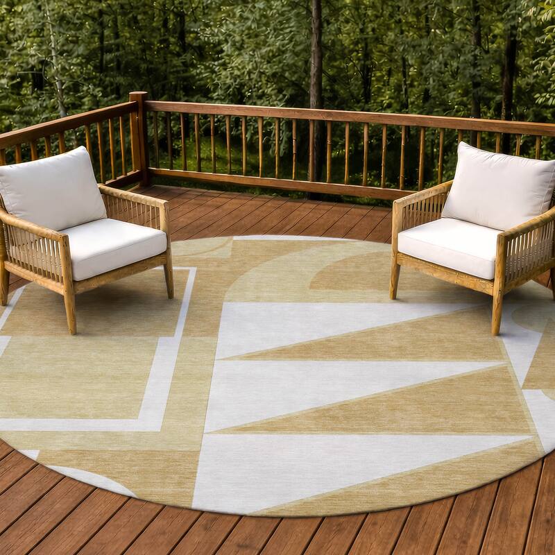 Machine Washable Indoor/ Outdoor Modern Crowley Chantille Rug - Gold - 8' x 8'
