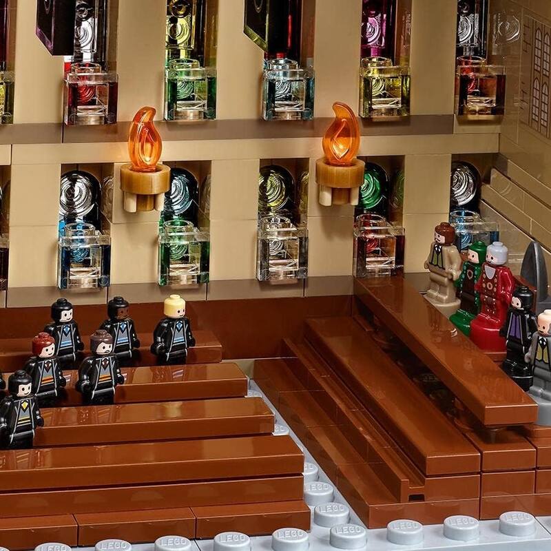 Harry Potter Hogwarts Castle Building Set, 6020 Pieces - Age 16+