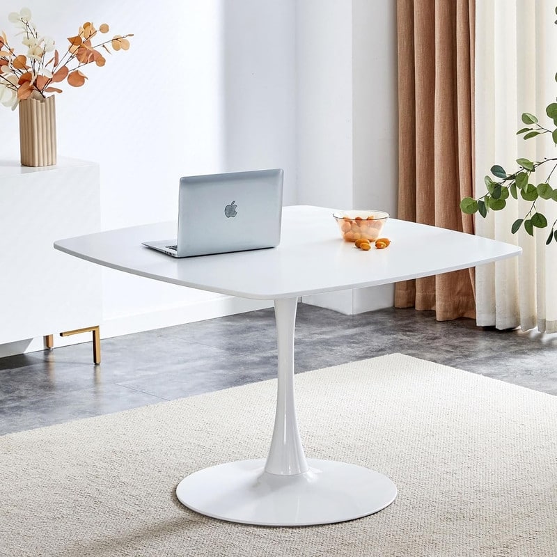 31.5" Modern Kitchen Dining Table for 2-4 Persons, Square Dinner Table, Leisure Table with Metal Pedestal Base