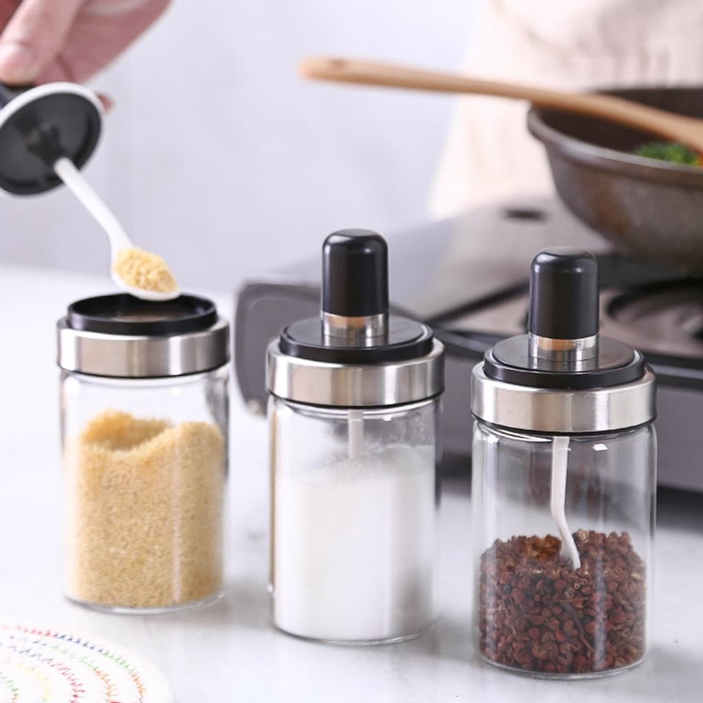 Refillable Glass Spice Jar with Cork and Spoon – Well Seasoned Table