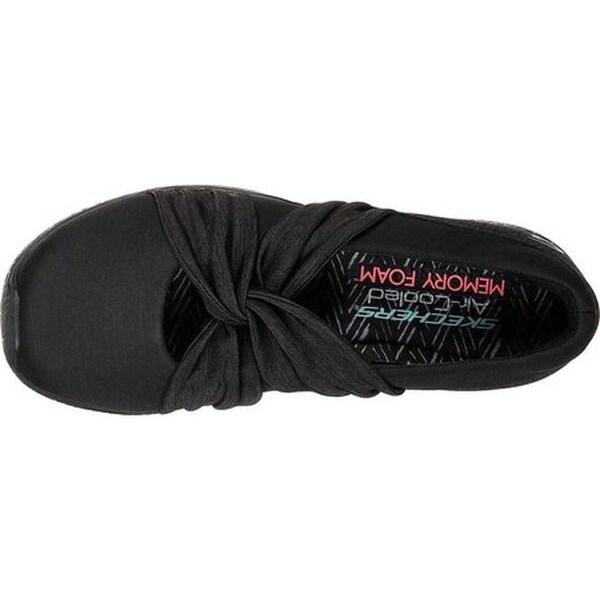 skechers knot concerned slip on