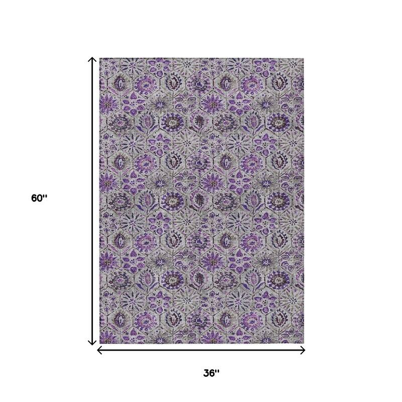 HomeRoots Floral Transitional Rectangle Outdoor Rug