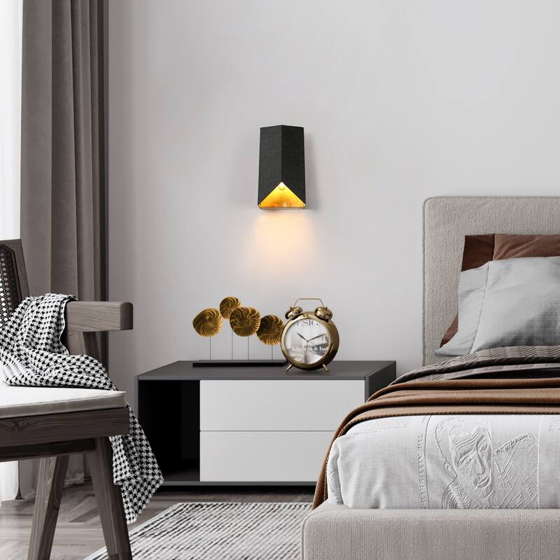 Modern 1-Light Black Gold Wall Sconce Bathroom Vanity Lights - W 4.3" x H 7.9"