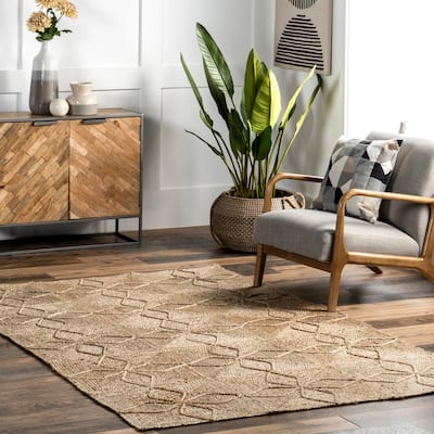 Nuloom Brigetta Geometric Floral Jute Area Rug.