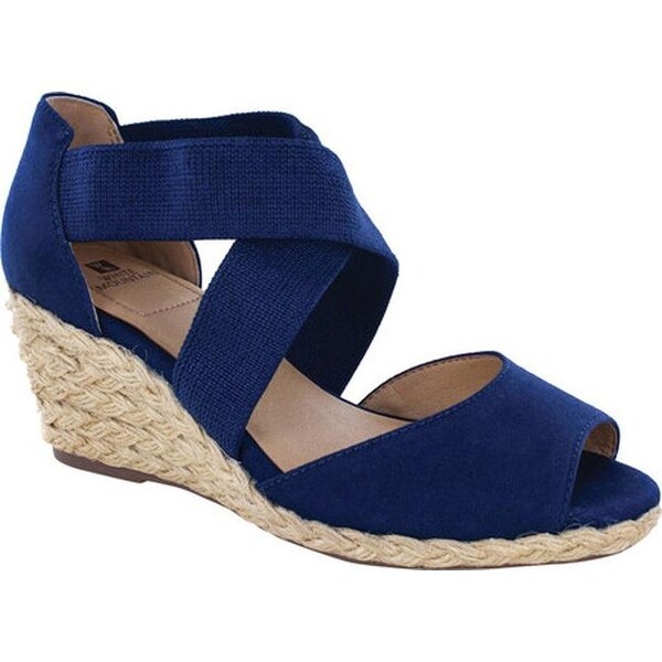 white mountain navy sandals