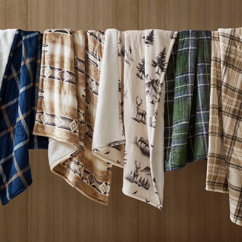 Woolrich Print Plush to Sherpa Heated Throw