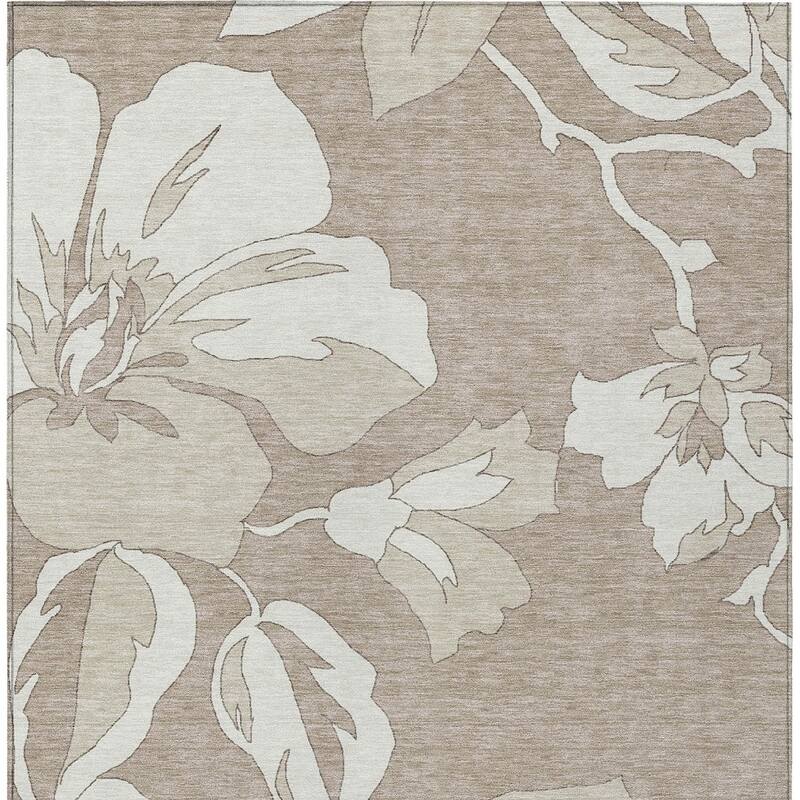 HomeRoots Floral Transitional Rectangle Outdoor Rug