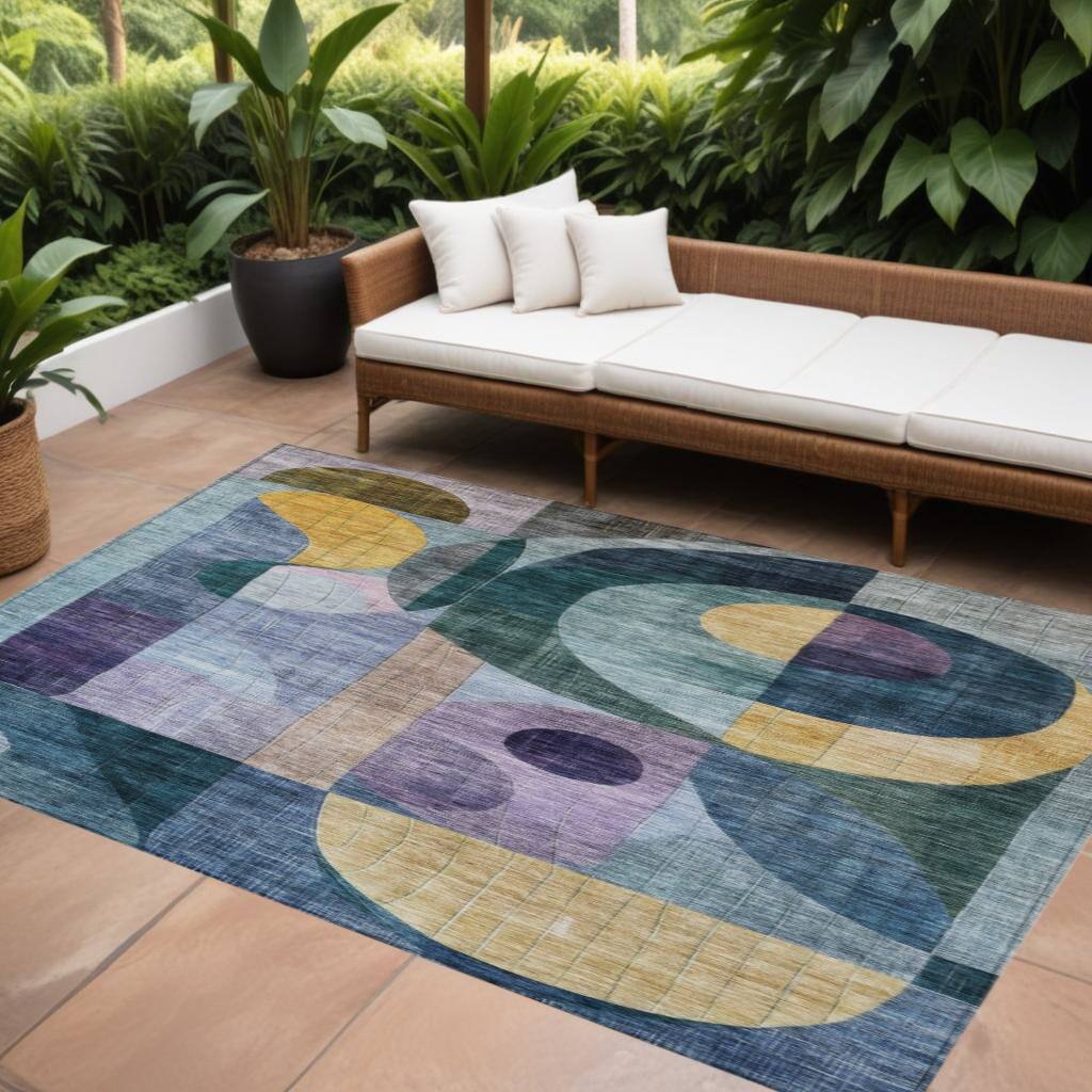 HomeRoots Abstract Transitional Rectangle Outdoor Rug