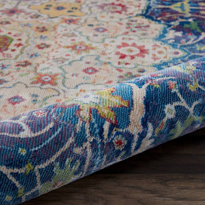 Power Loomed Distressed Geometric Traditional Non Skid Stain Resistant Area Rug - 48' X '48' X '0.5