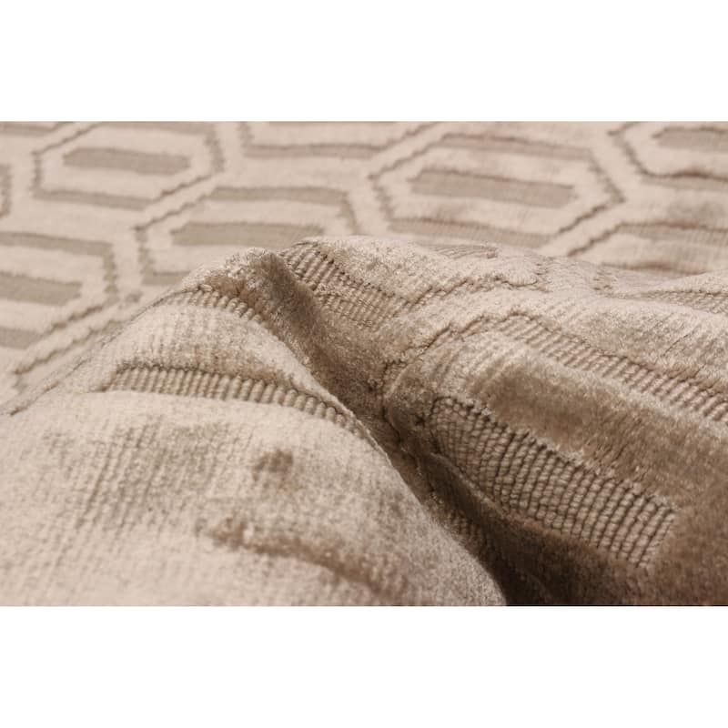 ECARPETGALLERY Hand Loomed Kashkuli Gabbeh Taupe Viscose Rug - 5'7 x 7'10