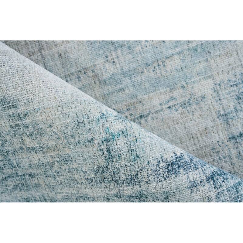 EXQUISITE RUGS Stone Wash Gazni Hand-loomed Wool/Bamboo Silk Blue Area Rug.