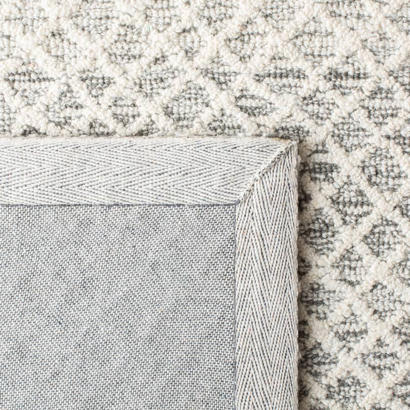 SAFAVIEH Handmade Micro-Loop Louwra Wool Rug