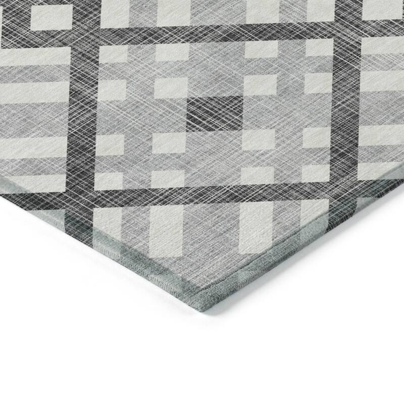 Machine Washable Indoor/ Outdoor Chantille Modern Trellis Rug