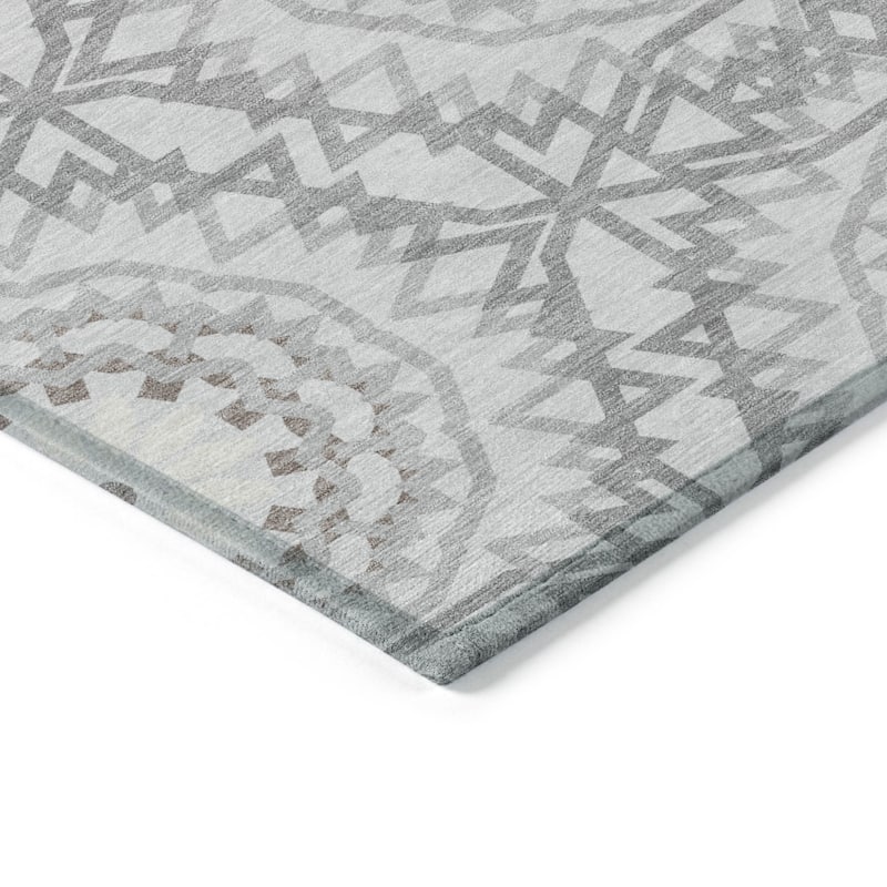 HomeRoots Floral Medallion Transitional Rectangle Outdoor Rug