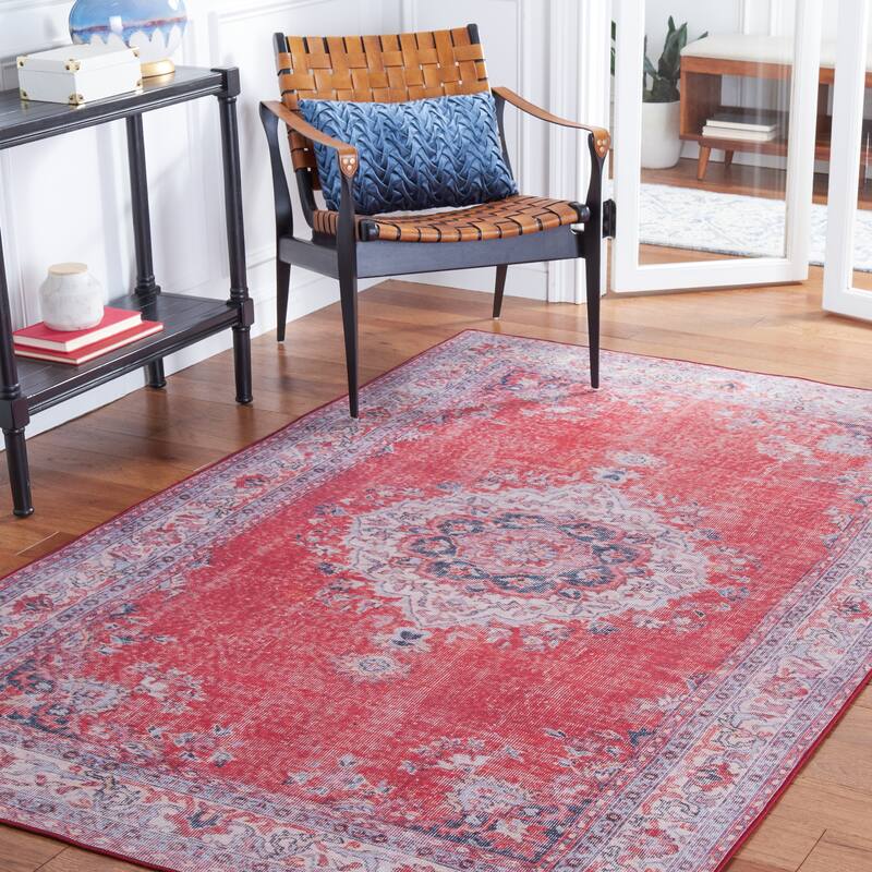 SAFAVIEH Tucson Machine Washable Slip Resistant Mame Traditional Rug - 6' x 9' - Red/Beige