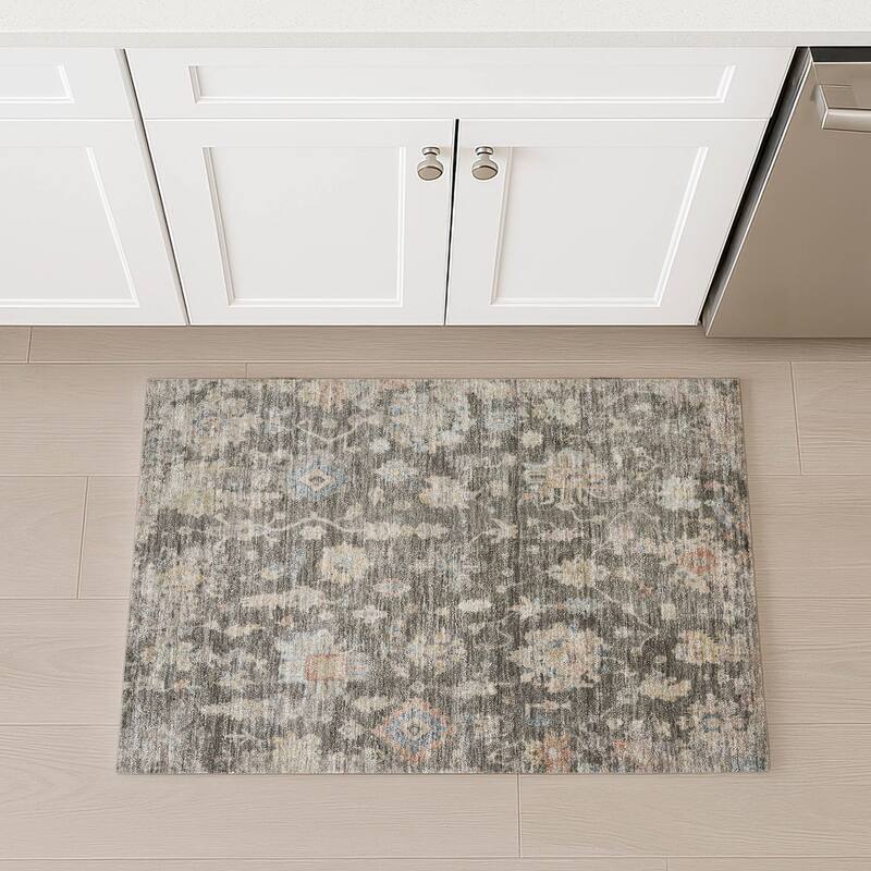 Machine Washable Indoor/ Outdoor Casual Traditional Chantille Rug