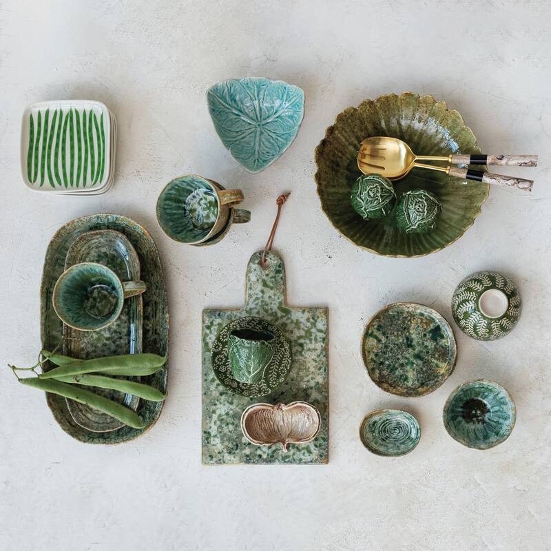 Stoneware Platter with Reactive Crackle Glaze