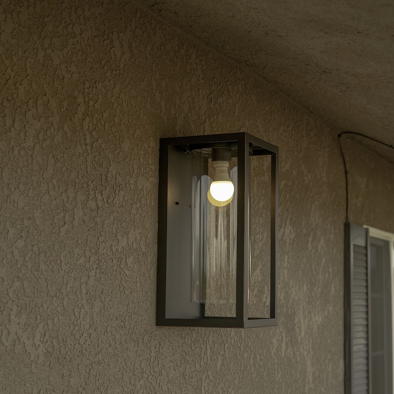 1 Light Outdoor Wall Lantern in Imperial Black