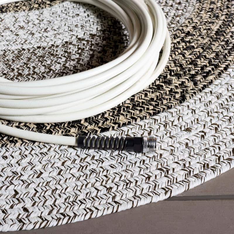 SAFAVIEH Handmade Braided Ecenur Indoor/Outdoor Machine Washable Rug