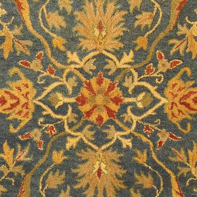 SAFAVIEH Handmade Antiquity Izora Traditional Oriental Wool Rug