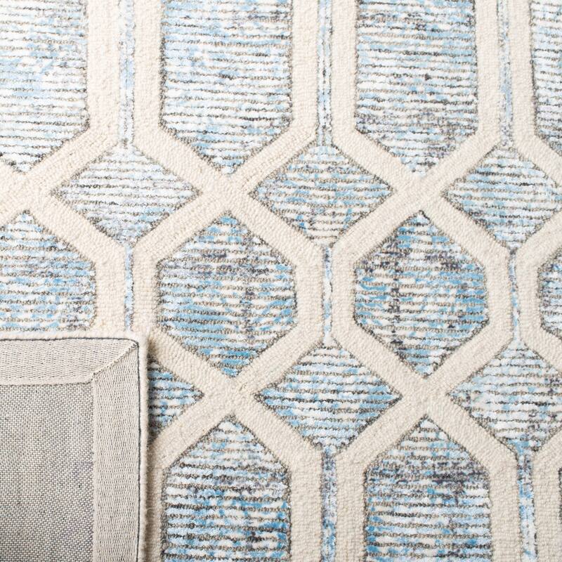 SAFAVIEH, Handmade Artistry Poulia Geometric Wool Rug