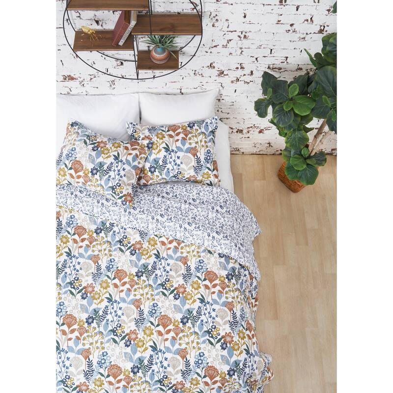 Delilah Spring Floral Cotton Quilt Set - Reversible and Machine Washable