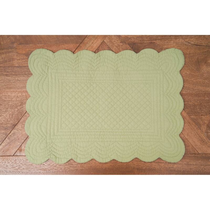 Sage Quilted Scalloped Edge Dining Placemats Set of 6 All Seasons Spring, 13" x 19"