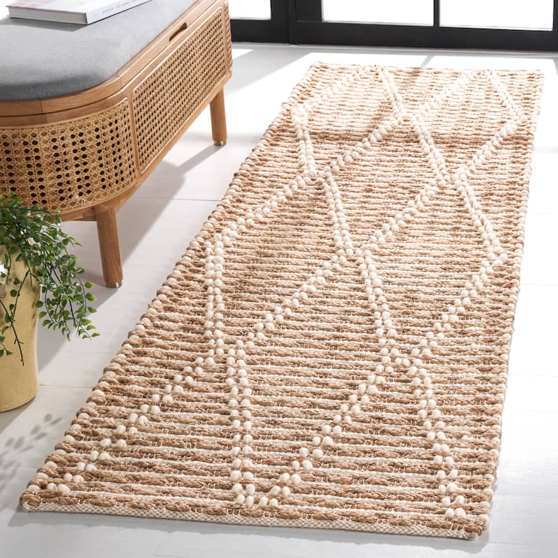 SAFAVIEH Handmade Natural Fiber Beguna Casual Jute Rug